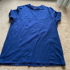 Men’s apt 9 tshirt